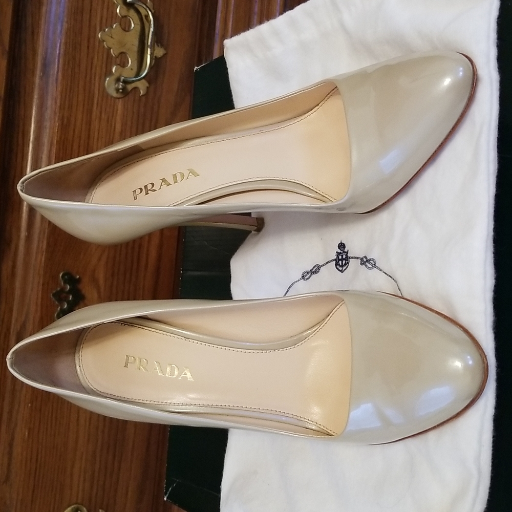 Prada shoes size 39 ,8.5 US size ,pearl neutral